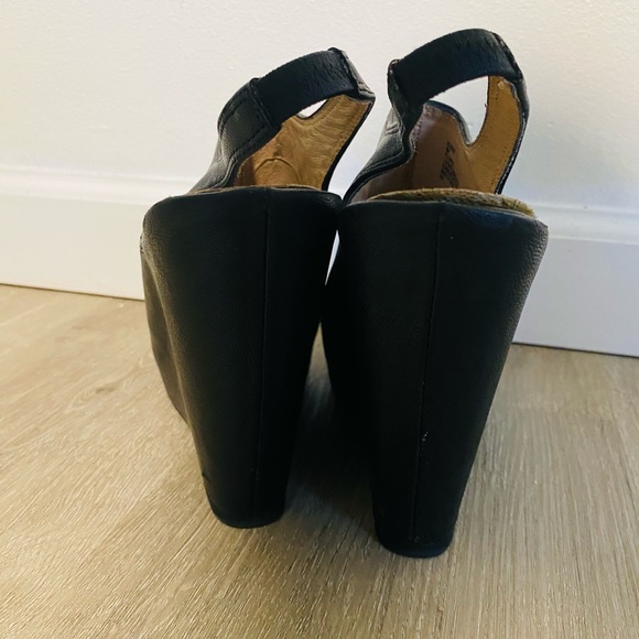 Steve Madden sandals - Picture 3 of 5